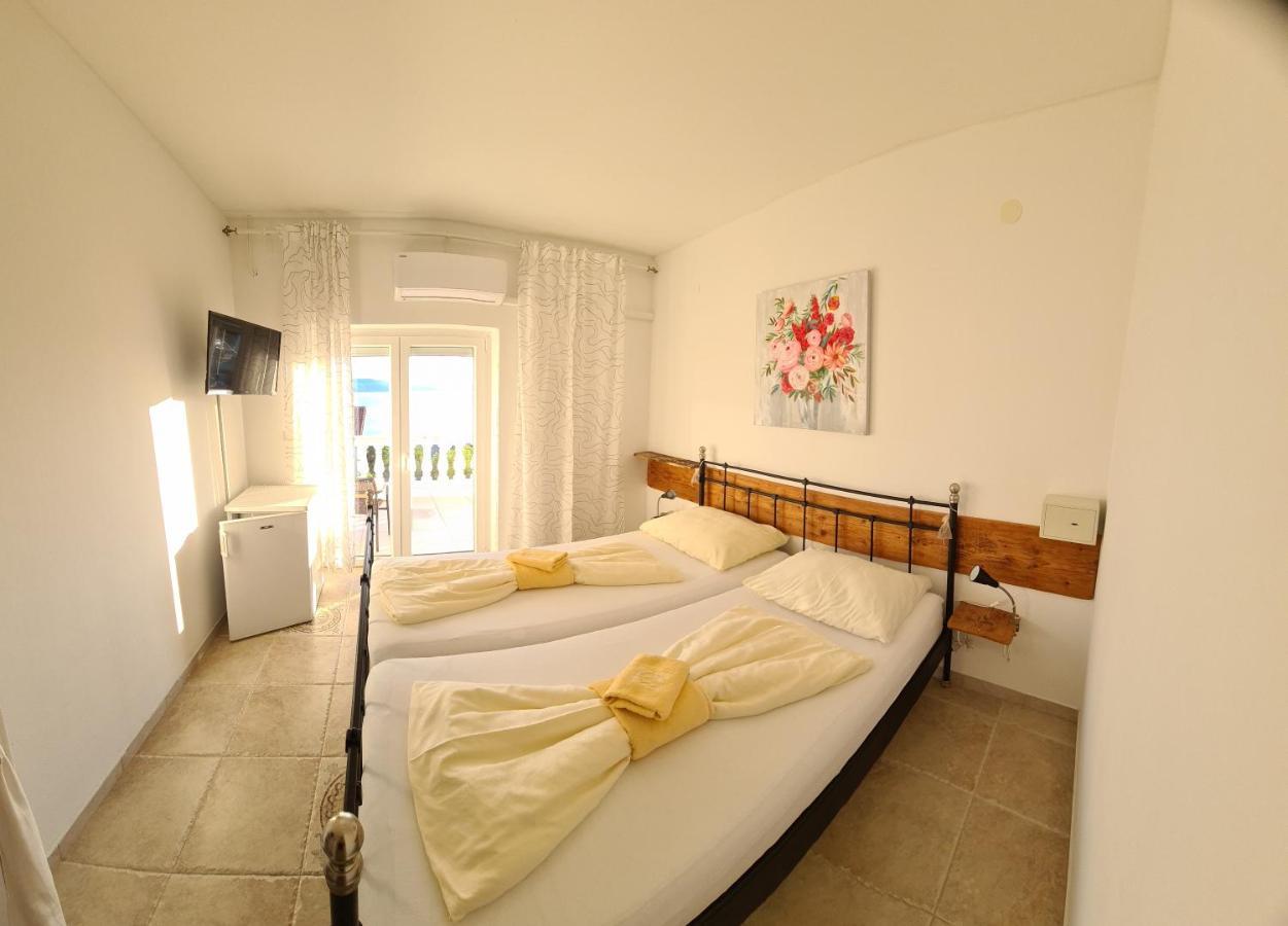 Bed & Breakfast Barbara Novi Vinodolski Buitenkant foto